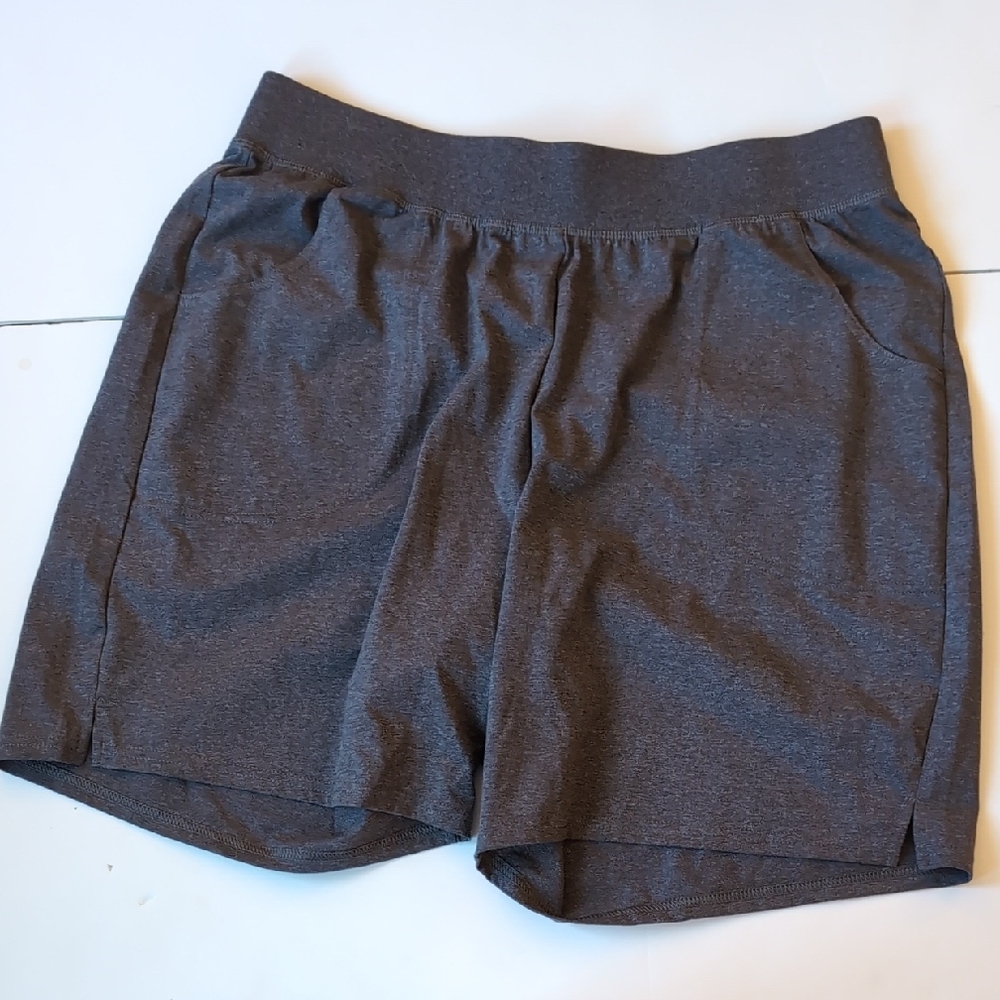 Just My Size Gray Athletic Men Shorts